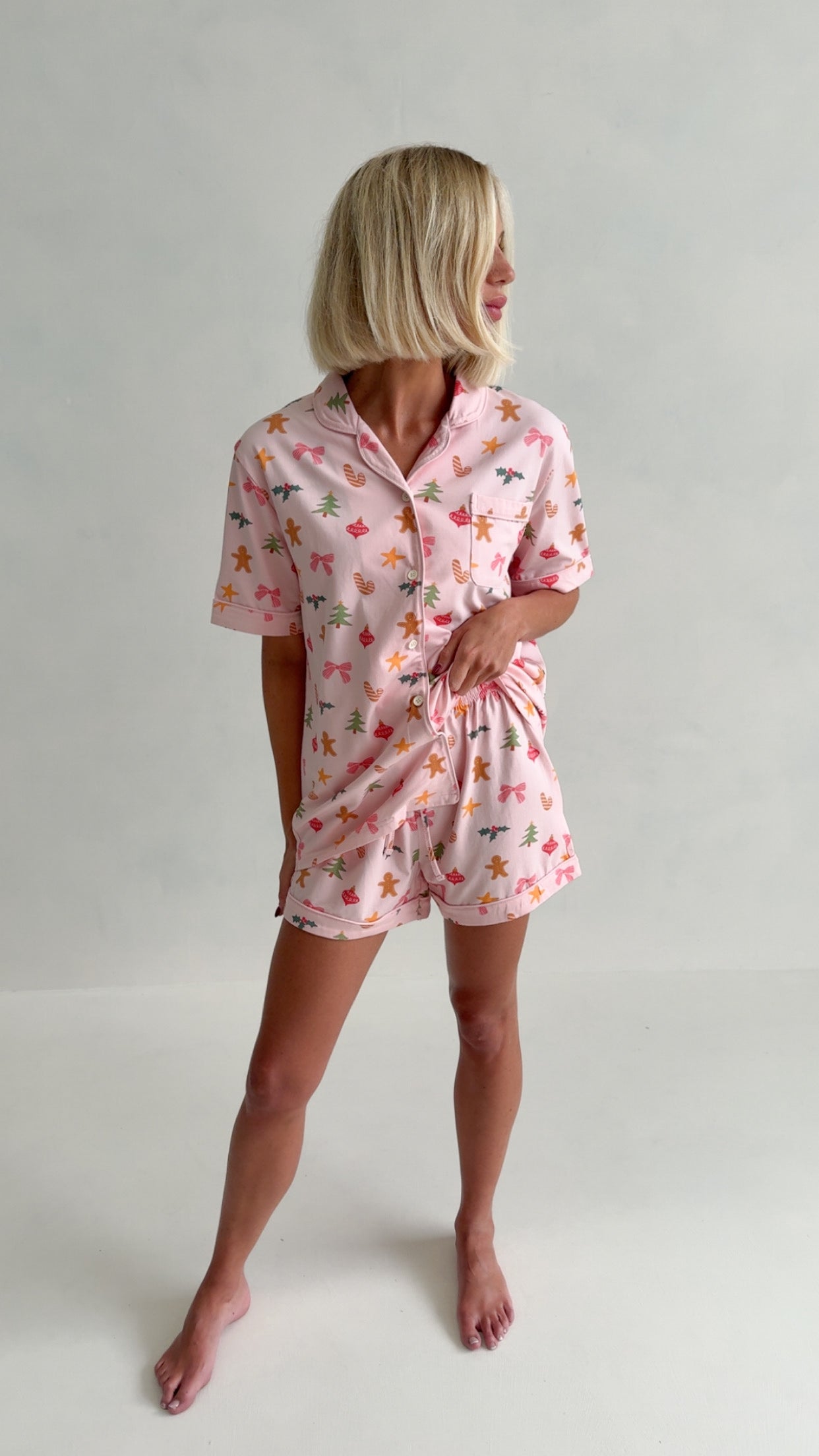 Christmas print- pink adults
