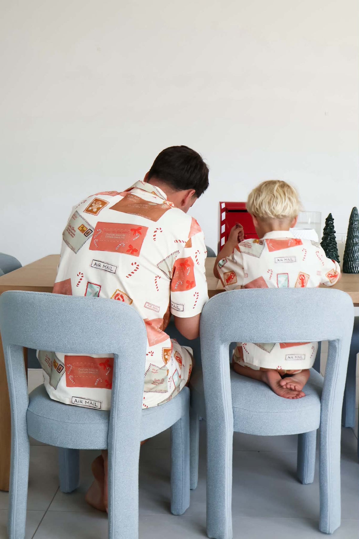 Letters to Santa- Men's Short Sleeve PJ Set