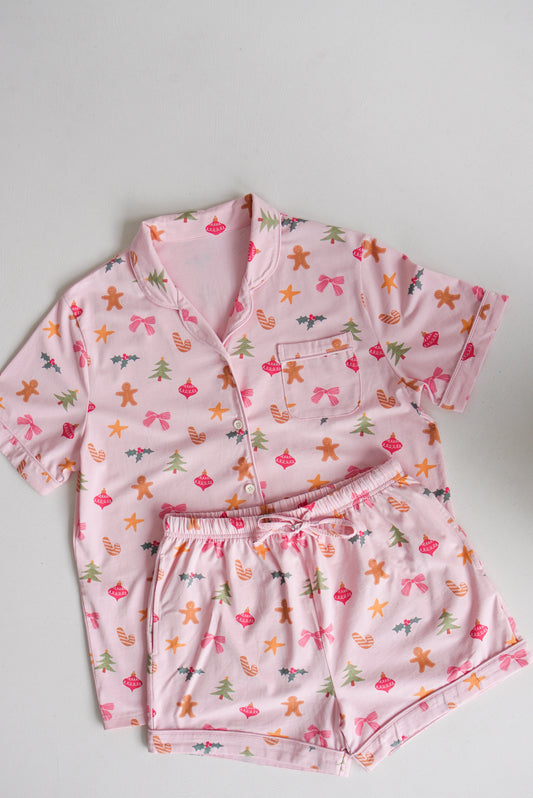Christmas print- pink adults