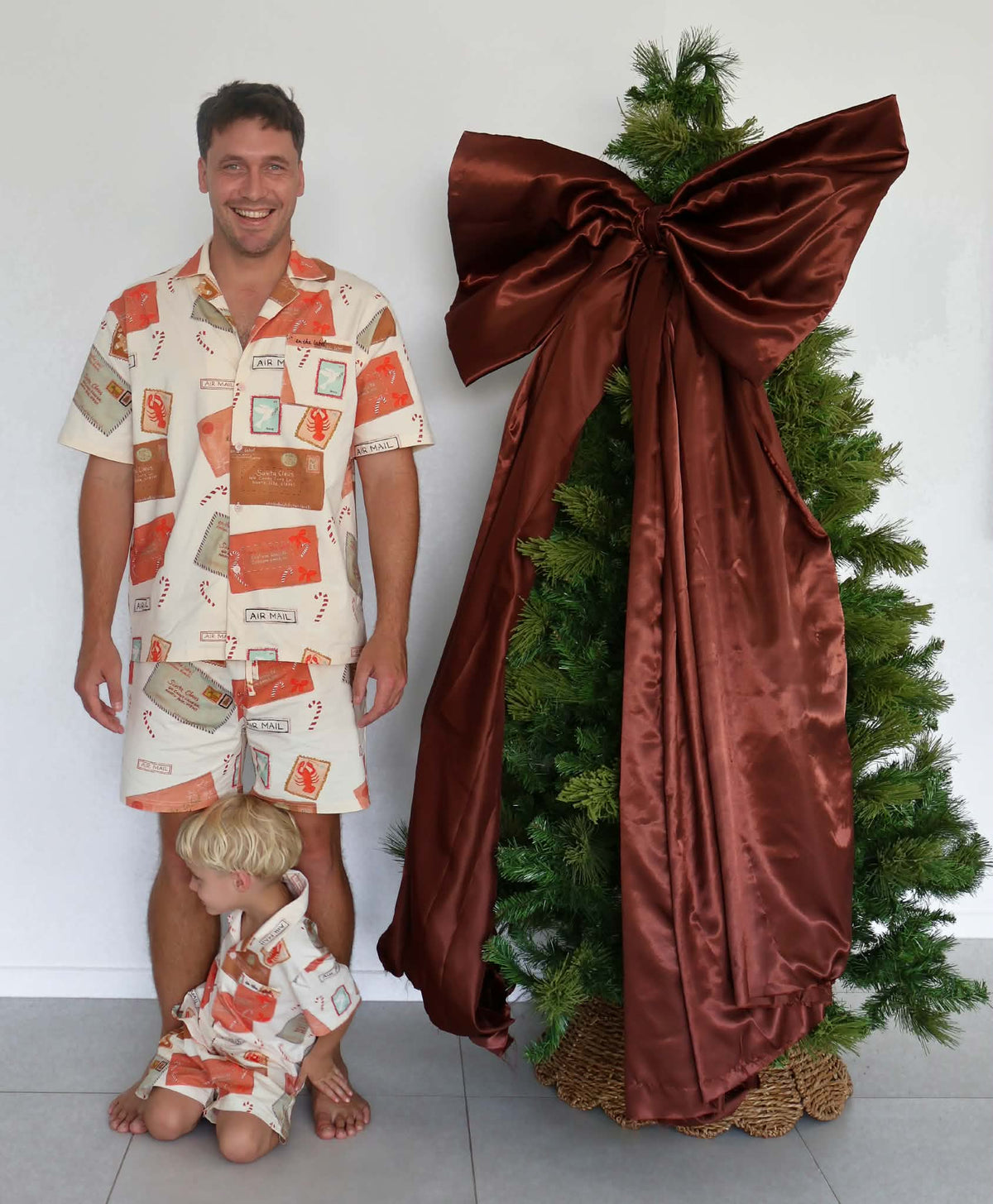 Letters to Santa- Men's Short Sleeve PJ Set